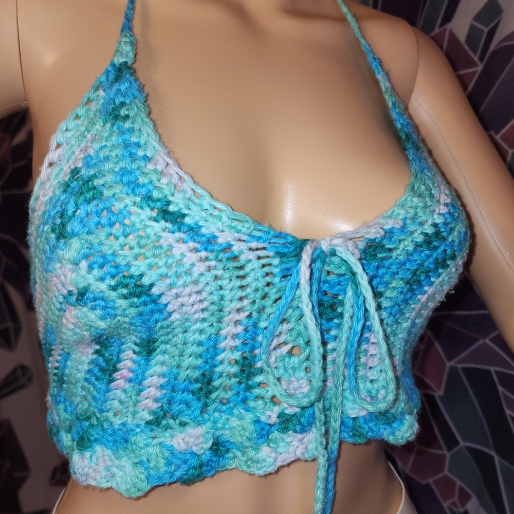 Handmade Crochet halter Crop Top! Made by my mom! size small/medium
